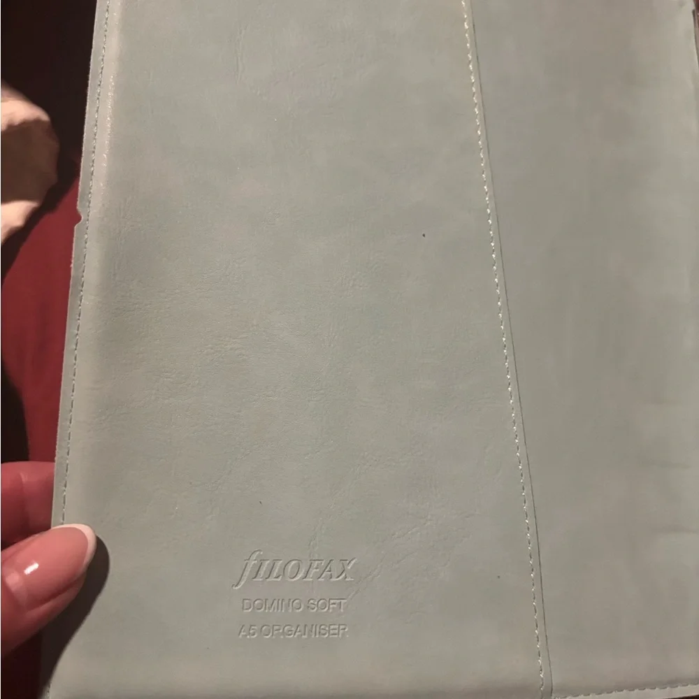 filoFAX Light Gray Leather Organizer